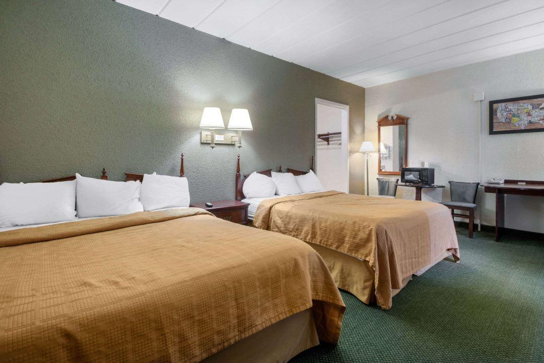 Econo Lodge Inn & Suites Уисконсин Делс Екстериор снимка