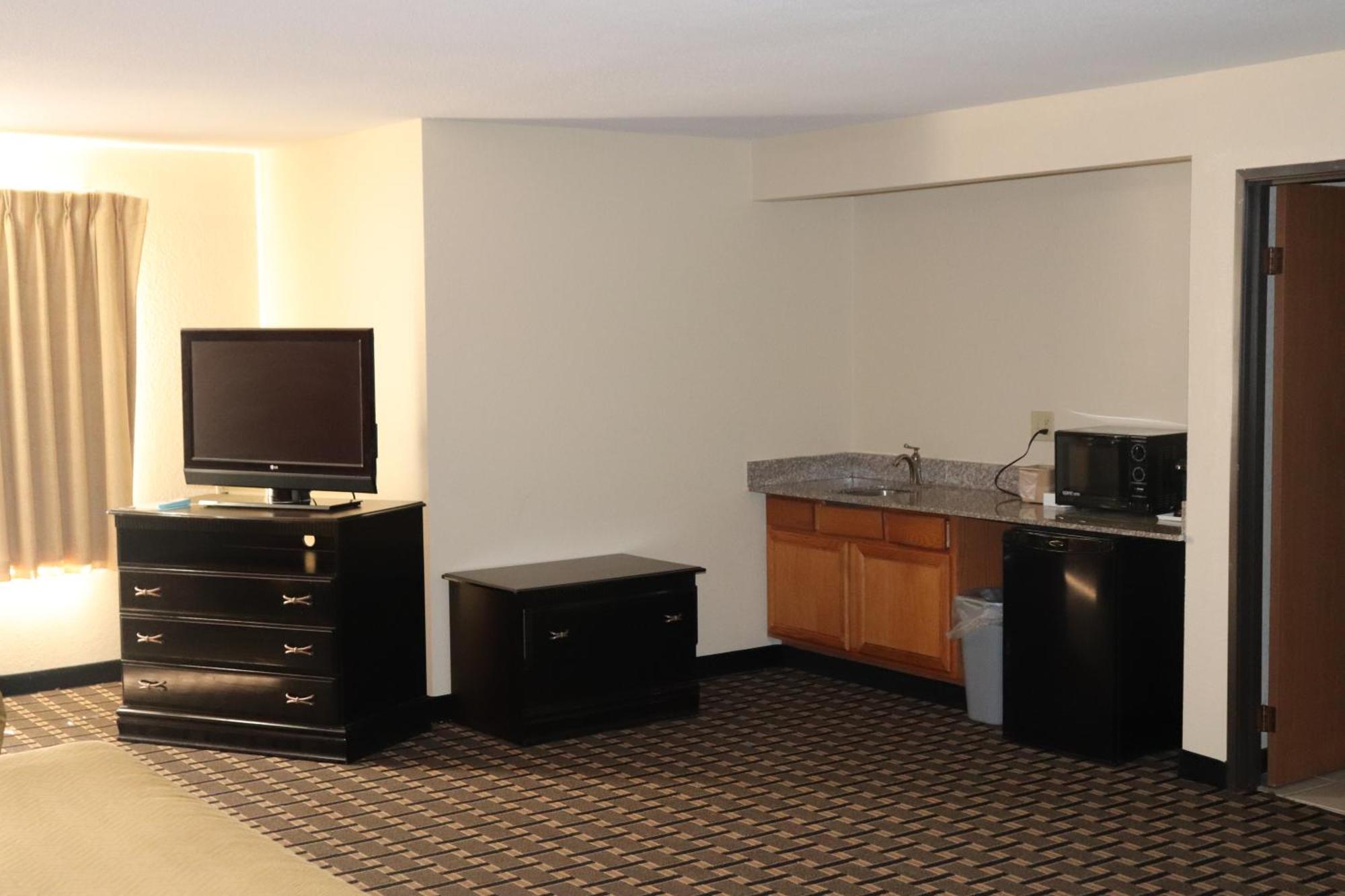 Econo Lodge Inn & Suites Уисконсин Делс Екстериор снимка