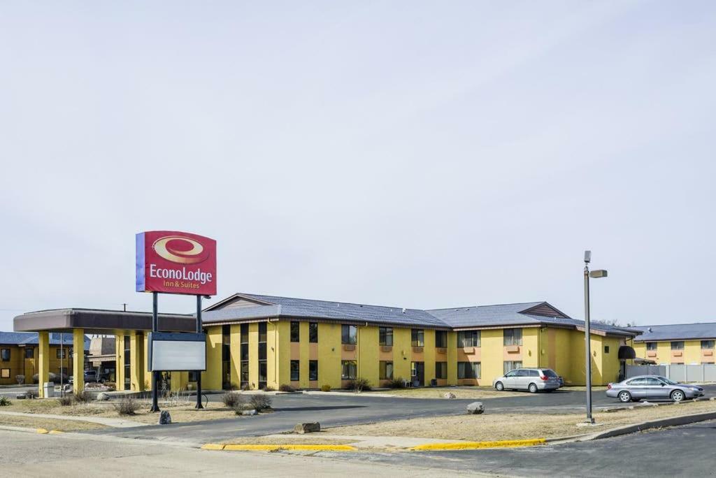 Econo Lodge Inn & Suites Уисконсин Делс Екстериор снимка